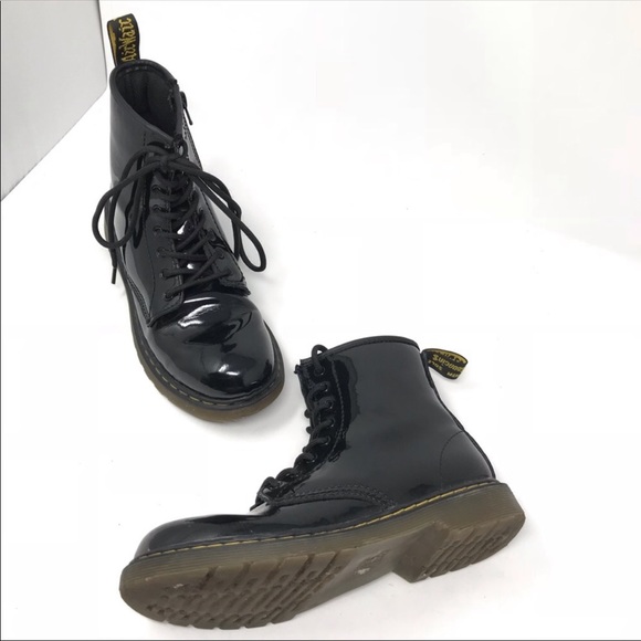 doc martens 4160